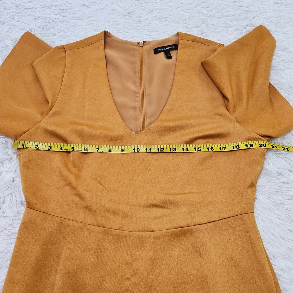 Banana Republic Gold Midi Dress - Picture 5 of 12